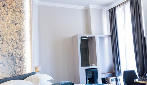 Gallery Twin Room