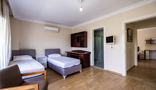 Basic Double Room