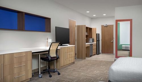 Studio Suite, 2 Queen Beds, Accessible (Roll-In Shower)