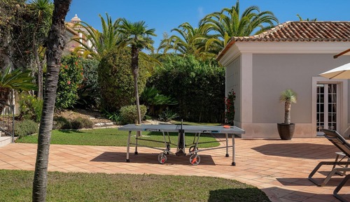 Villa
