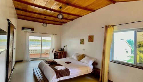 Comfort Suite, Multiple Beds, Non Smoking, Lake View