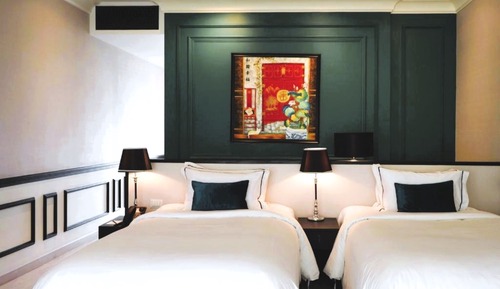 Deluxe Twin Room