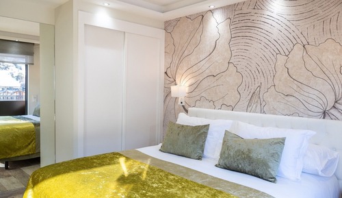 Grand Apartment