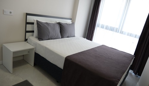 Family Apartment, Multiple Bedrooms, Smoking