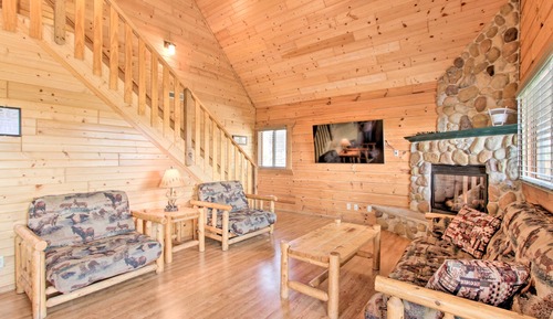House (2 Bedrooms)