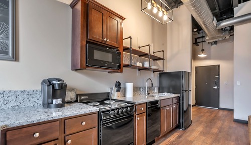 Queen Loft