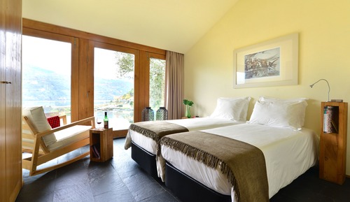 Standard Condo, Multiple Beds, River View, Garden Area