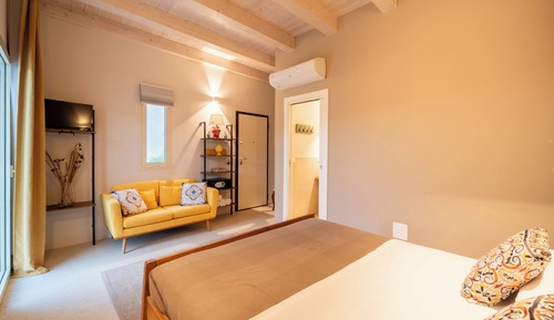 Exclusive Room, 1 Queen Bed