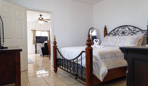 Premier Apartment