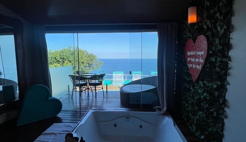 Premium Twin Room