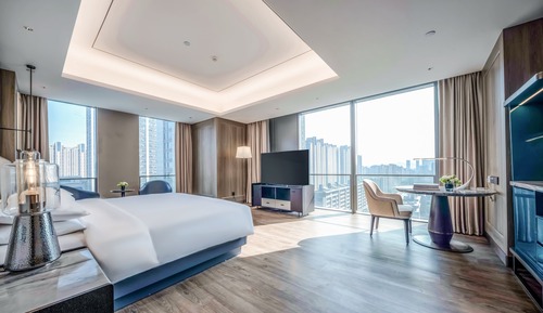 Premium Room, 1 King Bed
