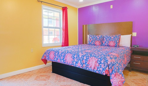 Room, 1 King Bed, Non Smoking