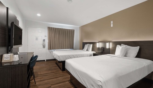 Standard Room, 2 Double Beds, Non Smoking, Refrigerator & Microwave