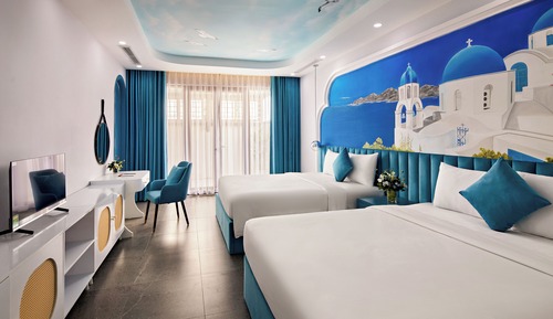 Sabia, Yard View, 2 Queen Beds