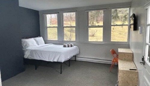 Signature Single Room