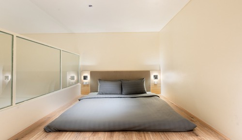 Deluxe 1 Bedroom - Split Level with Loft Bedroom, Partial Sea View