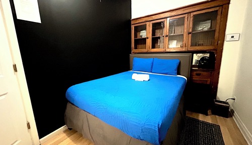 Basic Single Room (Shared Bathroom)