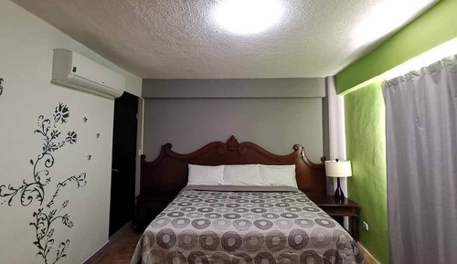 Premier Room
