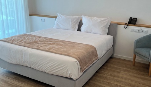 Superior Suite, 1 Double Bed, River View