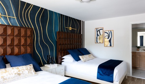 Suite, Multiple Beds