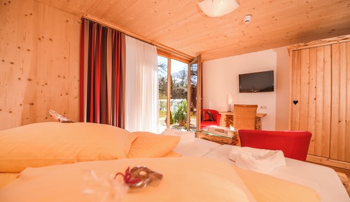 Doppelzimmer Blumenwiese mit Balkon