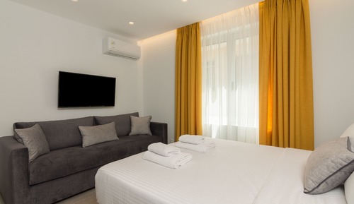 Comfort Triple Studio