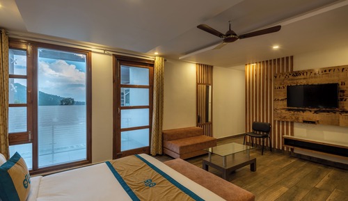 Premium Room