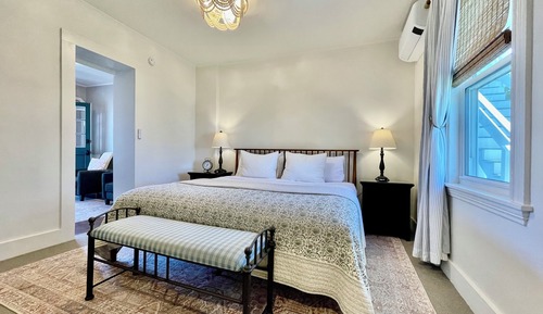 Junior Suite, 1 King Bed, Ground Floor