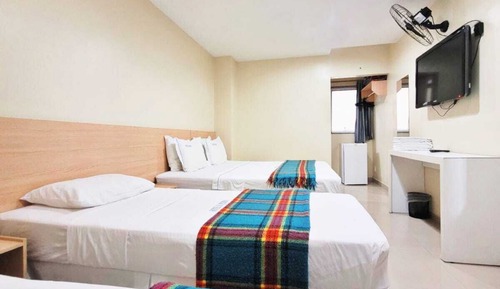 Standard Quadruple Room