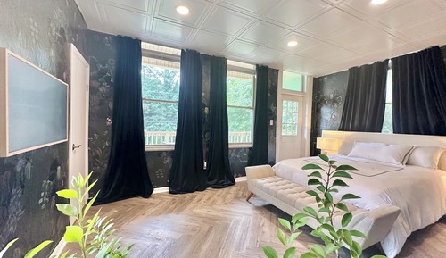 Luxury Apartment