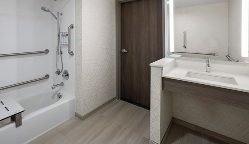 Suite, 1 King Bed with Sofa bed, Accessible Bathtub (Mobility)