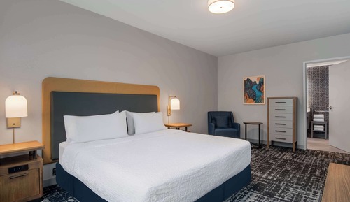 Suite, 2 Bedrooms, 2 Bathrooms