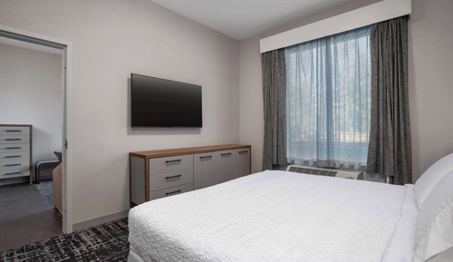 Room, 1 Bedroom, Accessible, Bathtub (Washer & Dryer)