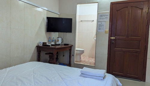 Basic Double Room