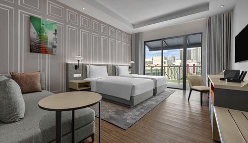 Room, Multiple Beds, Balcony