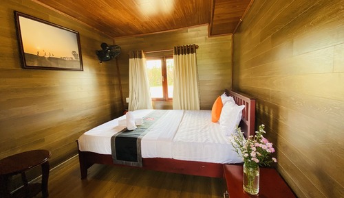 Deluxe Cabin