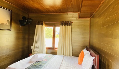 Deluxe Cabin