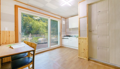 Basic Room, 1 Bedroom (room 2)