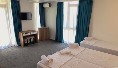 Deluxe Quadruple Room, Sea View