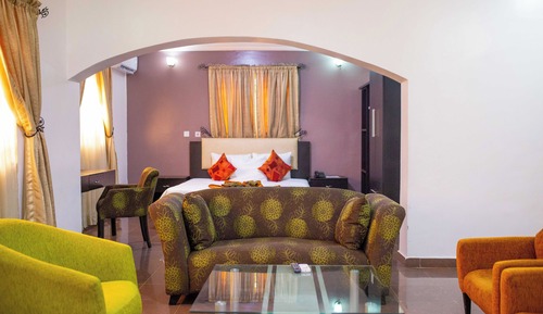 Deluxe Studio, 1 Twin Bed