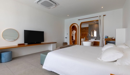 Deluxe Sea View
