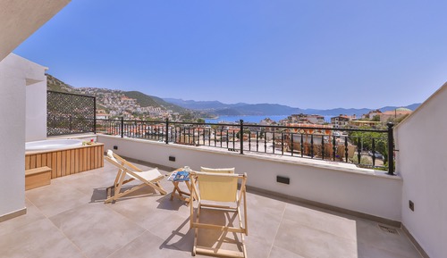 Deluxe Penthouse
