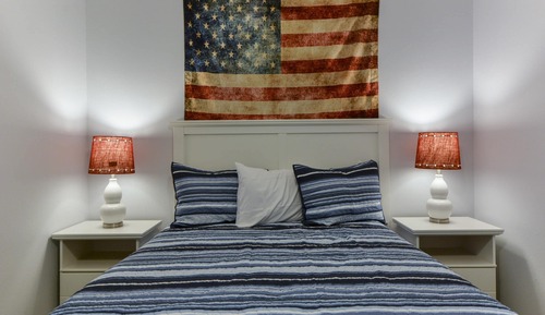 Condo (Patriot Place - Walk-in NO STAIRS - S)