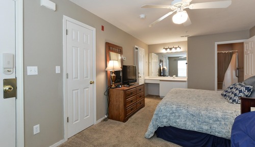 Condo (DayDreamer@ Champions -Very Well Desi)