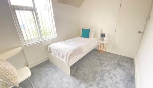 Comfort Single Room