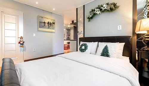 Basic Room, 1 Bedroom (Noel)