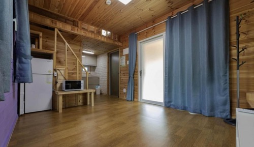 Room (Unshared House (Duplex))