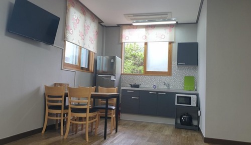 Room (Haemaji (2F))