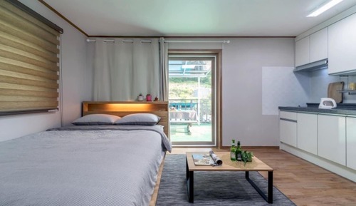 Room (Sky)