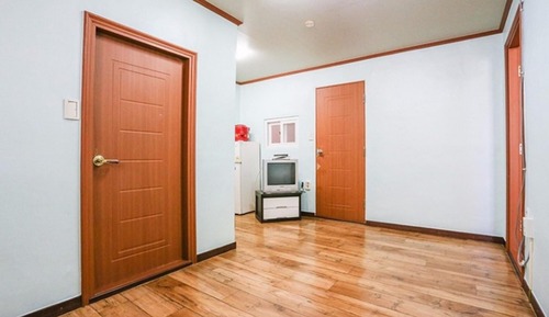 Room (Type C (room 1/living room 1)-2)